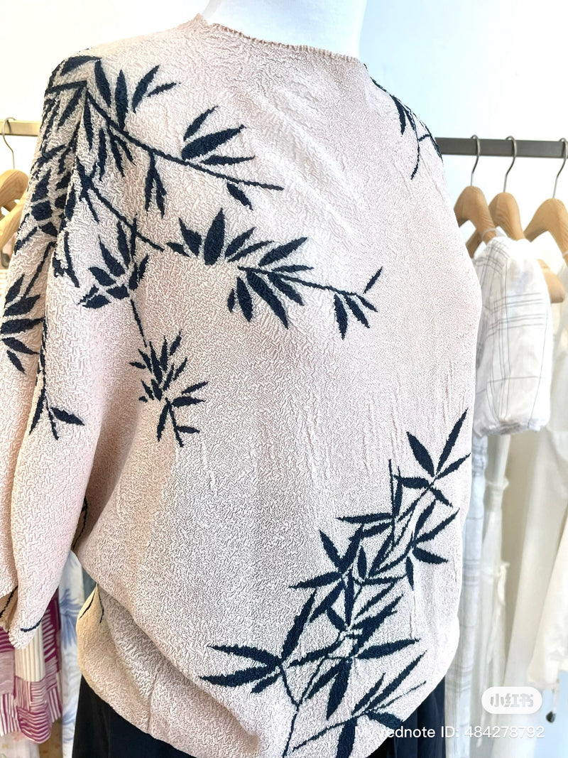 Irregular Bamboo Leaf Pattern Shirt