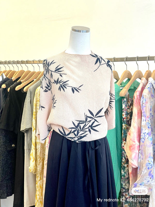 Irregular Bamboo Leaf Pattern Shirt