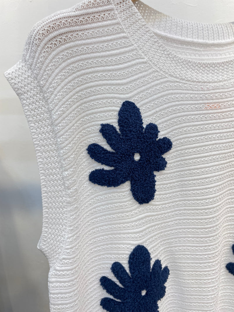 Floral Knit Sleeveless Top