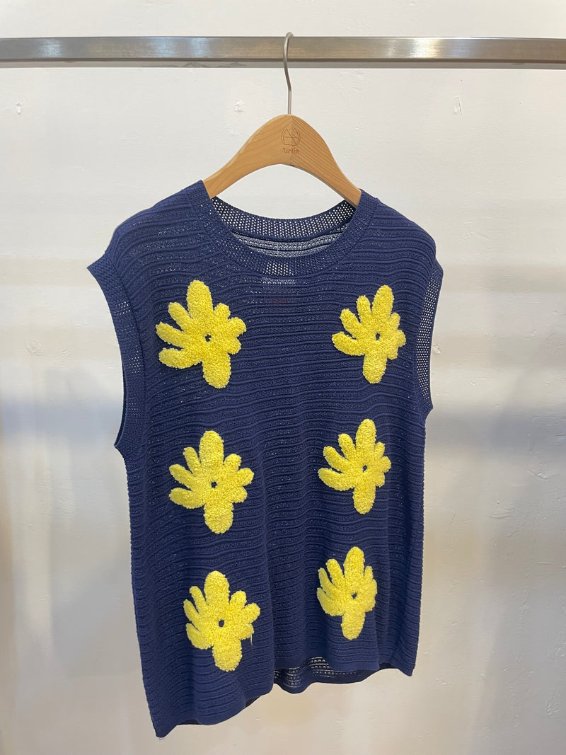 Floral Knit Sleeveless Top