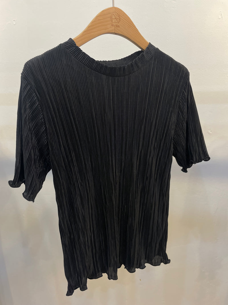 Crinkled Texture Short-Sleeved Top