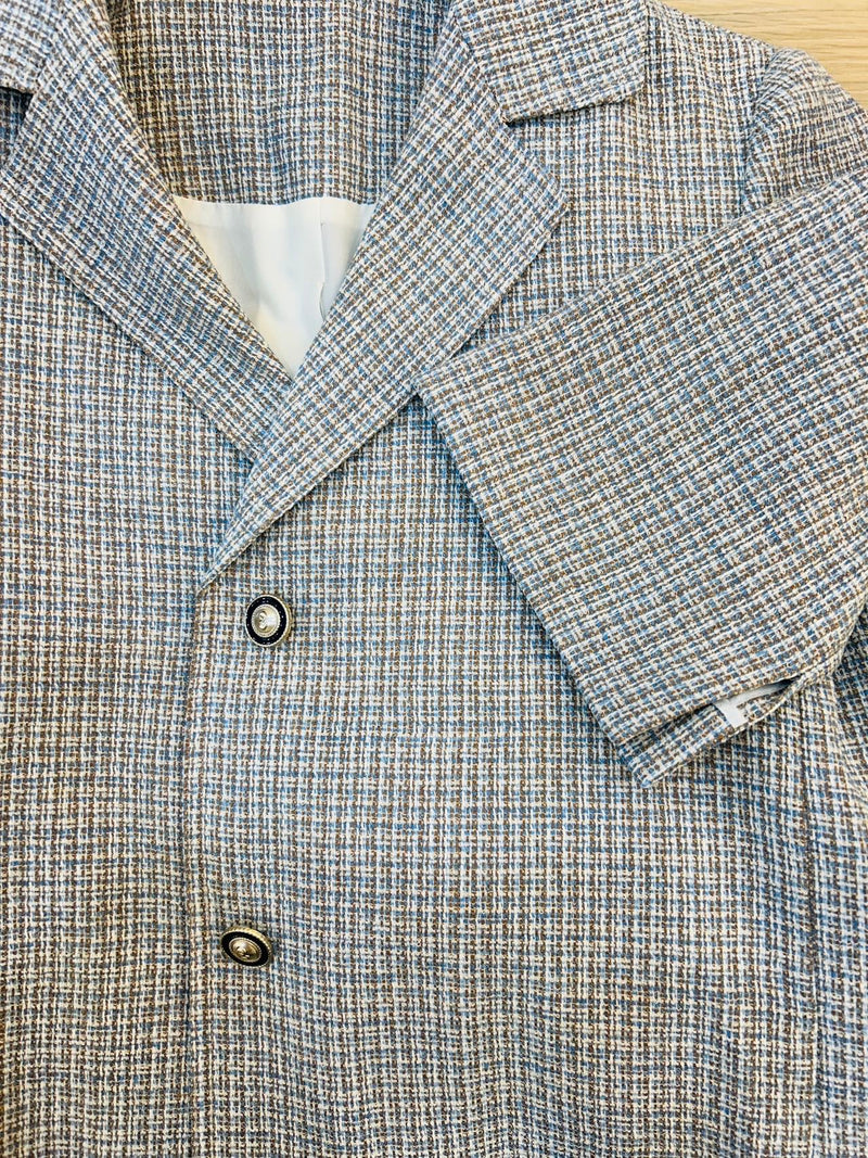 Blue short-sleeve blazer