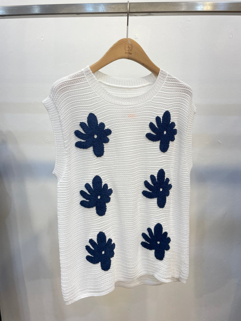 Floral Knit Sleeveless Top
