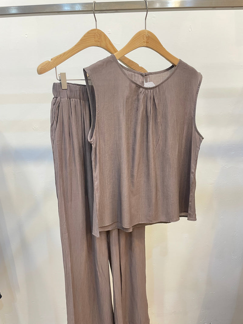 Soft Sleeveless Lounge Set