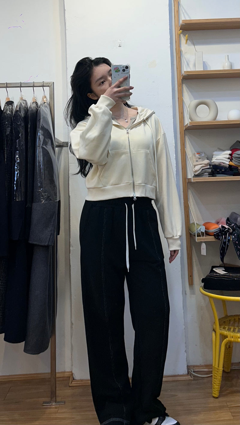 Zip-Up Cropped Hoodie