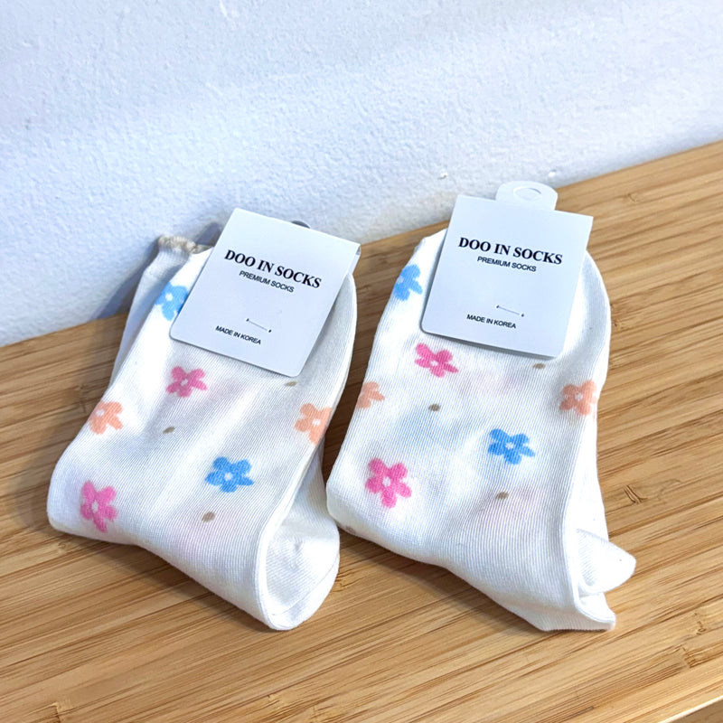 Flower White Socks