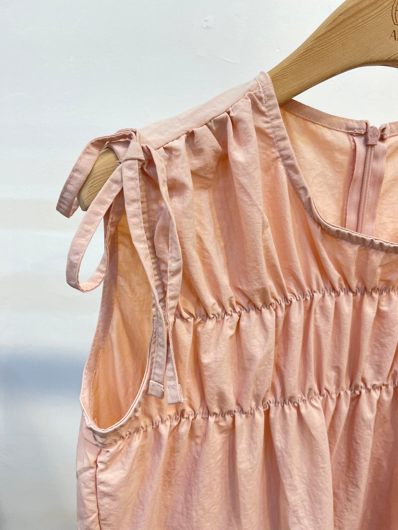 Ribbon shoulder gathered dress