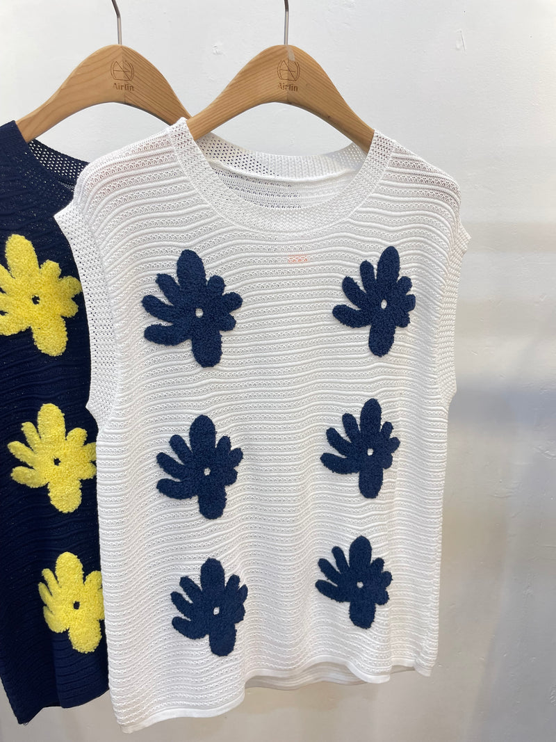 Floral Knit Sleeveless Top