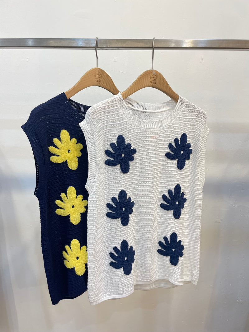 Floral Knit Sleeveless Top