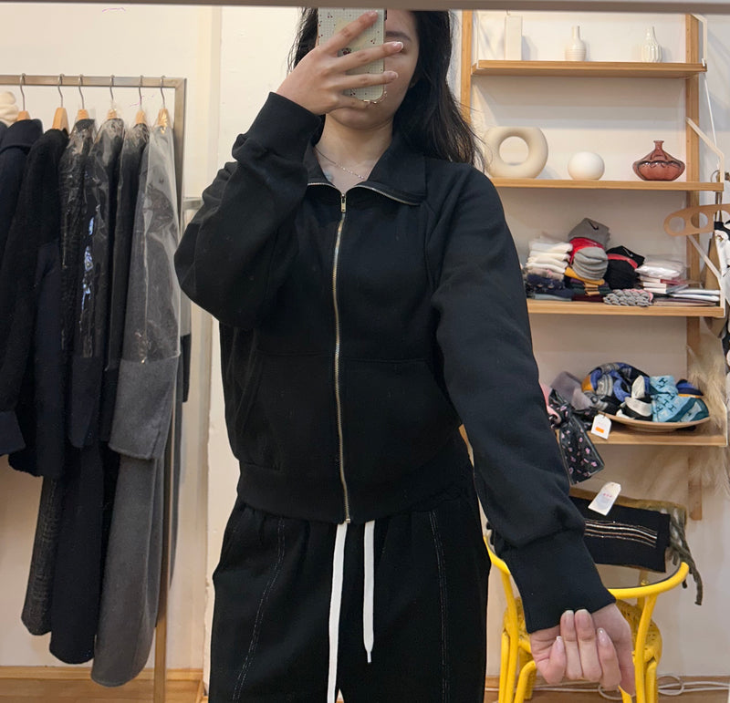 Zip-Up Cropped Hoodie