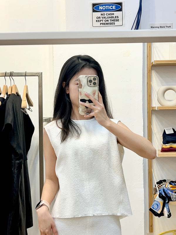 White summer sleeveless top