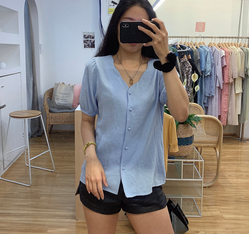 Dot Button Top