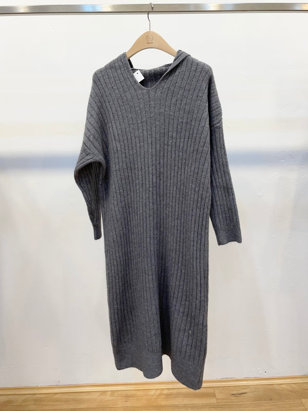 Wool knitted dress with hoodie