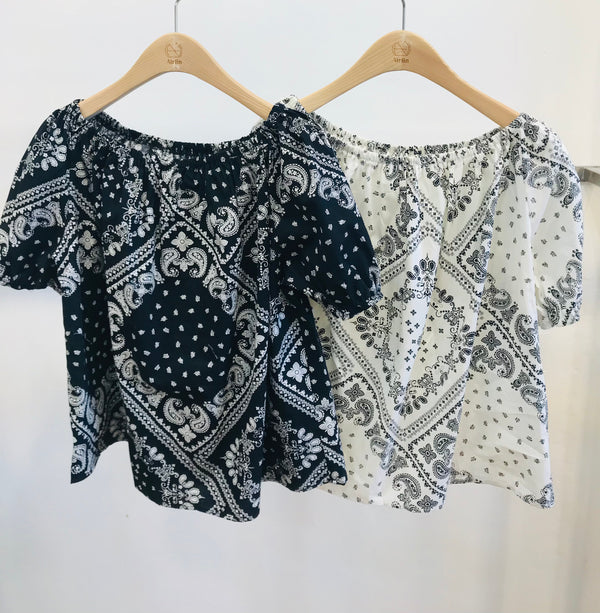 One shoulder top